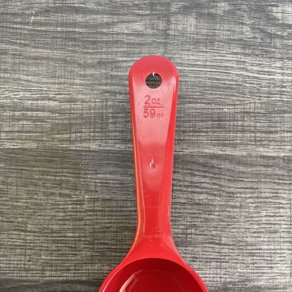 Set Of 2 Carlisle Measure Miser Plastic Spoons Red 2oz 4924 Green 4oz 4928 - Picture 8 of 9